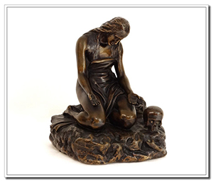 bronze sad statue marie madeleine